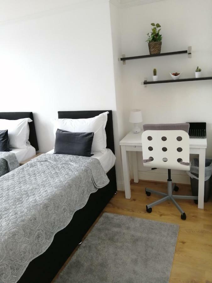 Dream Time Apartments-Aqua Suite ลอนดอน ภายนอก รูปภาพ
